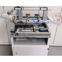 Analoger Distanzlaser inkl. Anschlusskabel und Befestigungswinkel